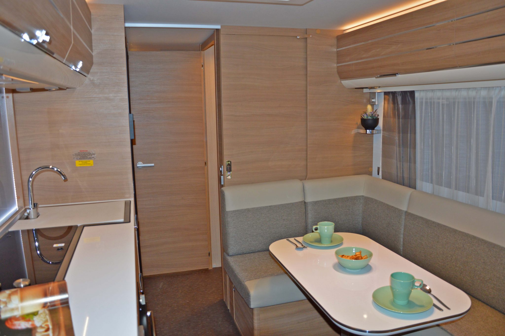 Großer Wohnwagen für die ganze Familie bis zu 7 Personen