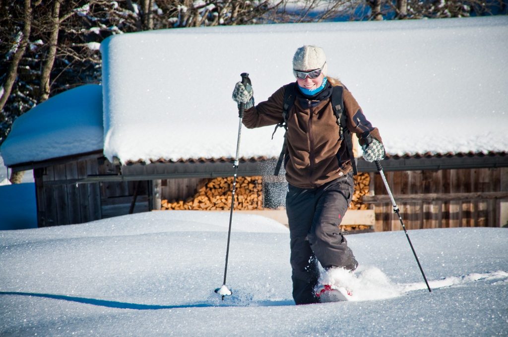 urlaub-winter-gebetsroither-schneeschuhwandern-koessen-tirol-sportundnatur-6